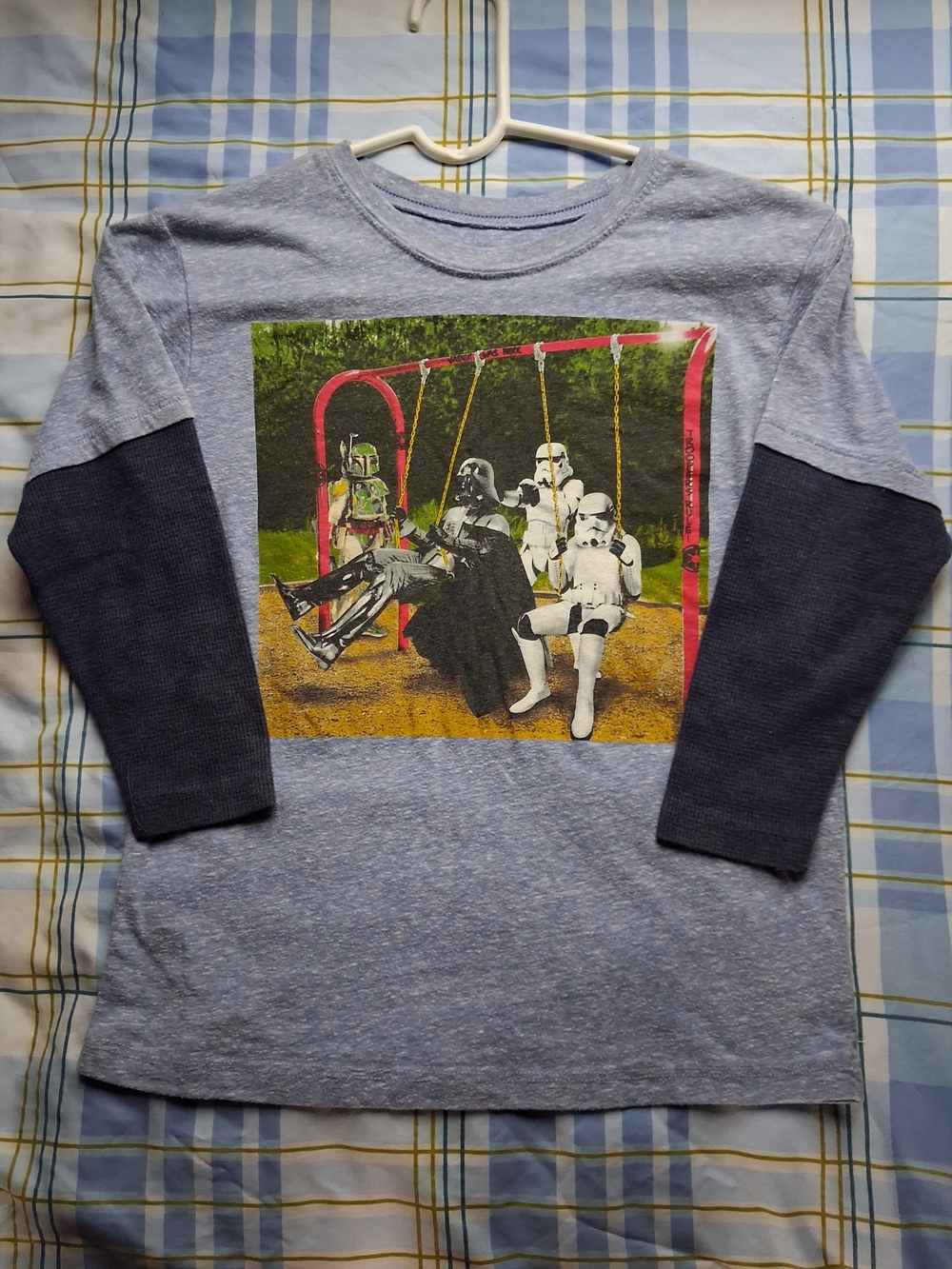Star Wars Kids Long-Sleeve Tee in Light Blue w/Navy Sleeves Boys Size XS